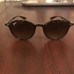 Ray ban sunglasses